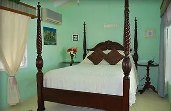 Hotel Carringtons Inn Saint Croix Island